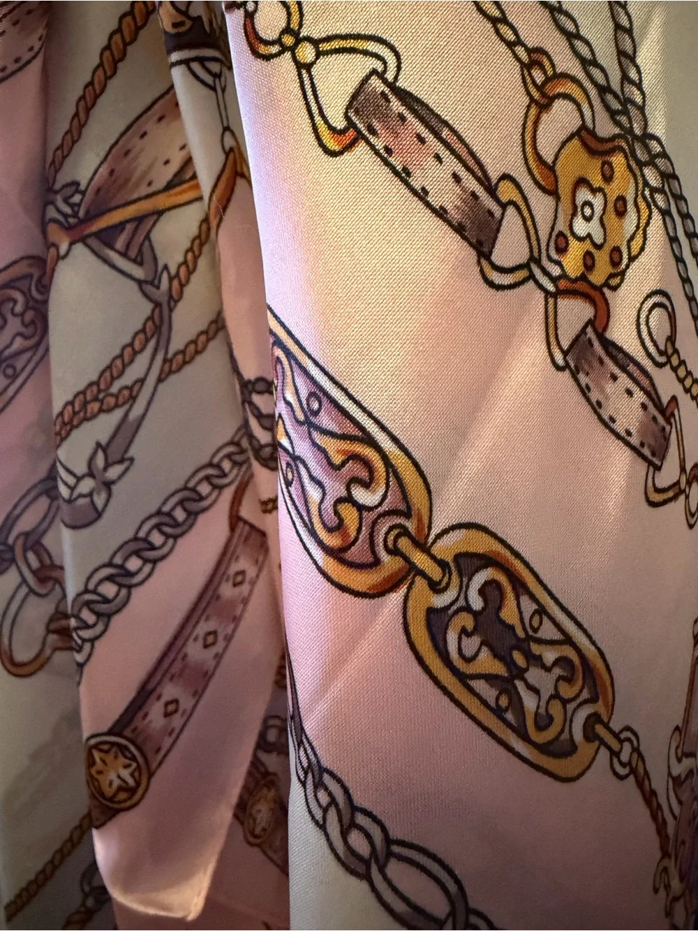 nOir Jewelry Pink & Gold Chain-Print Women's Scarf/Hair Scarf